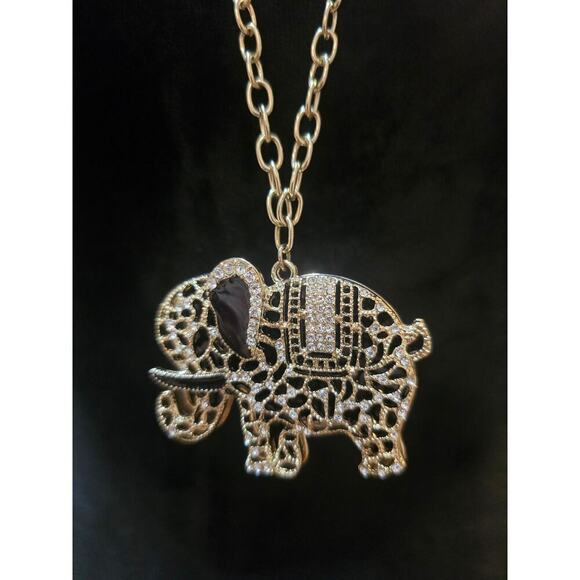 Women's Gold Chain Necklace With Lobster Clasp And Crystal Elephant Pendant - Picture 3 of 7